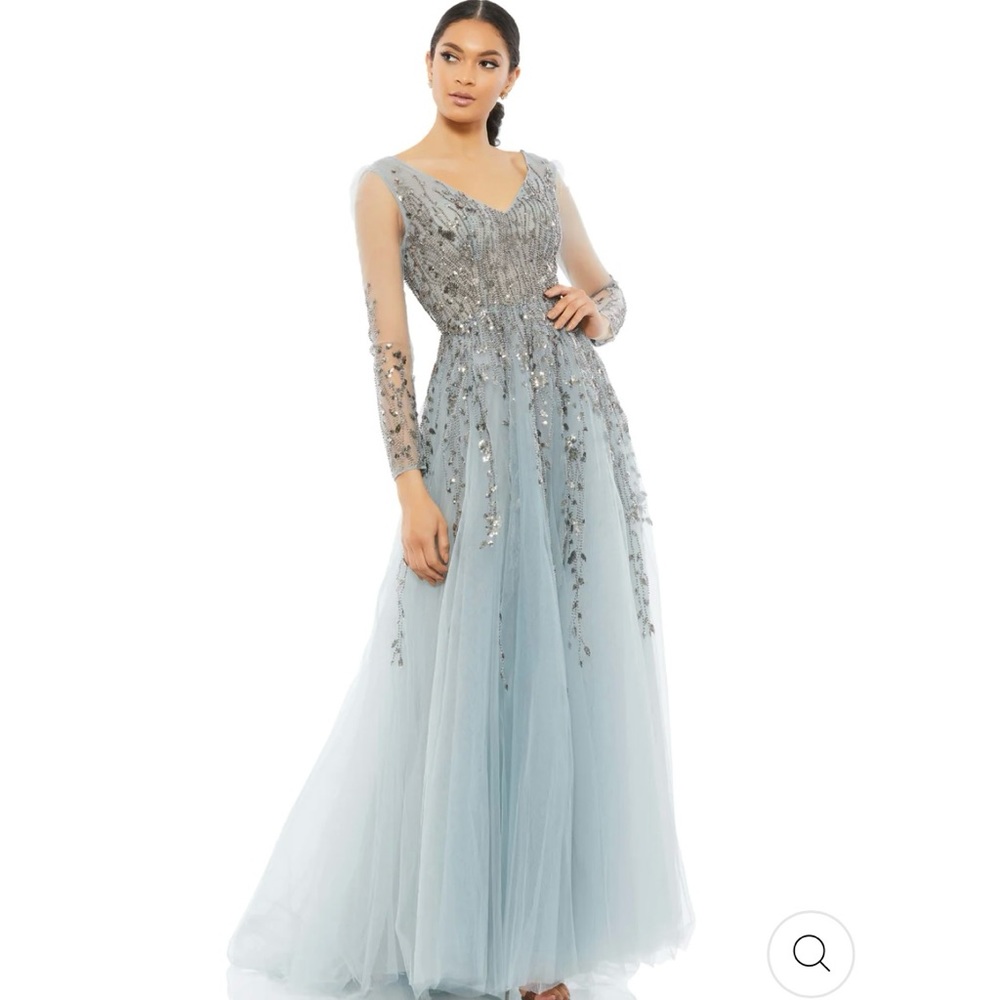 EMBELLISHED V NECK LONG SLEEVE A LINE GOWN Mac Duggal - color Platinum